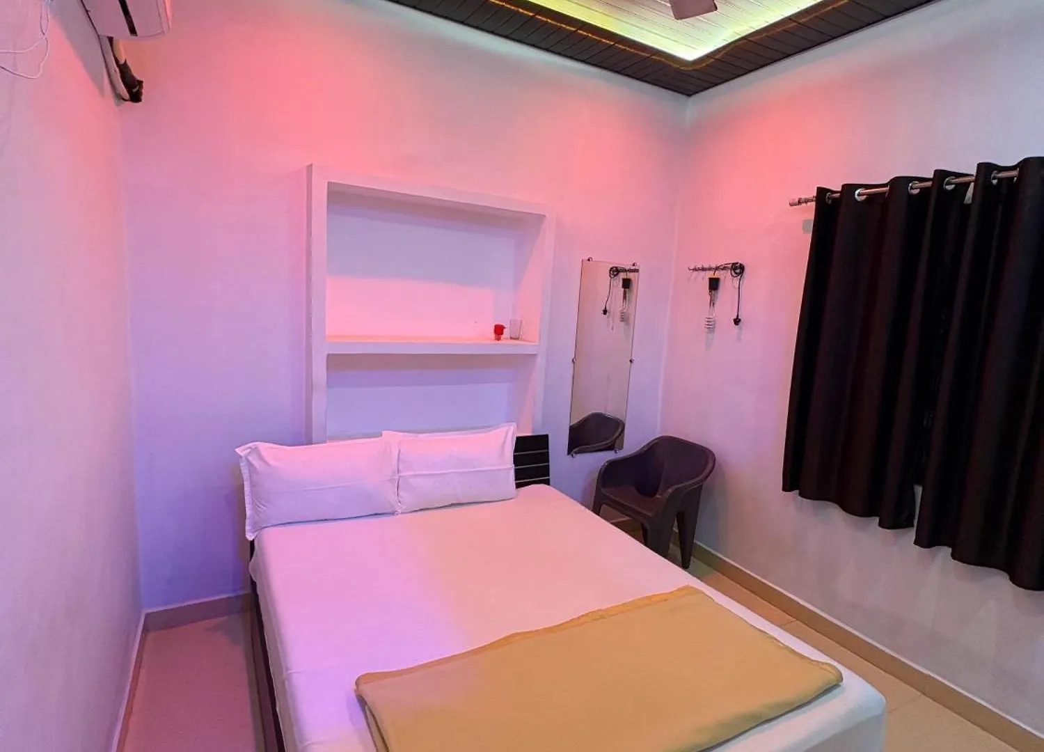Guest house Sumedha Galaxy Inn Varanasi